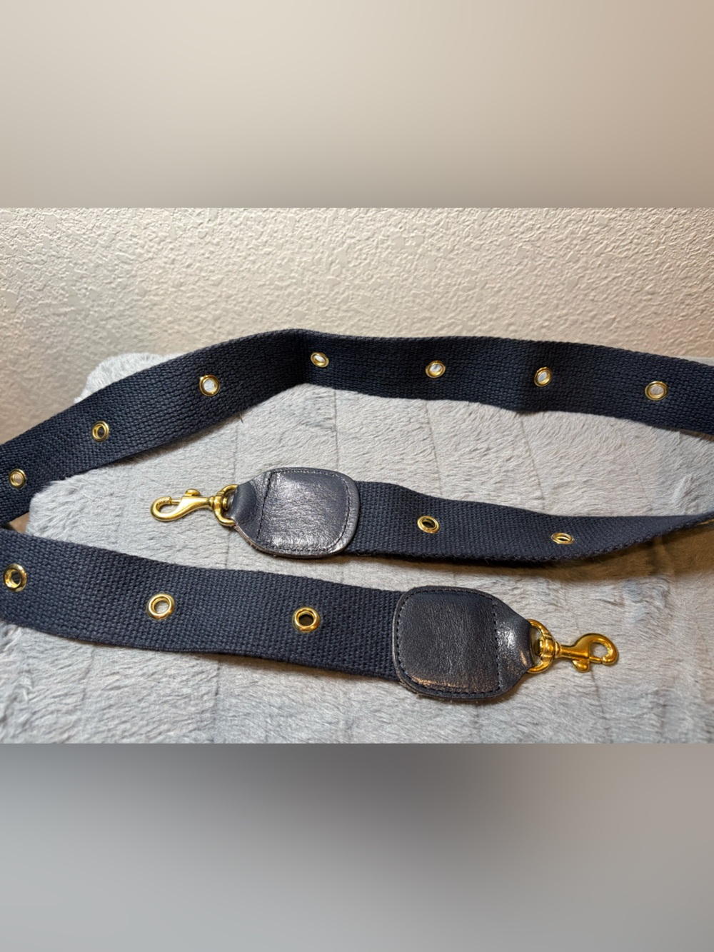 Clare V Navy crossbody straps with grommets - Picture 2 of 6
